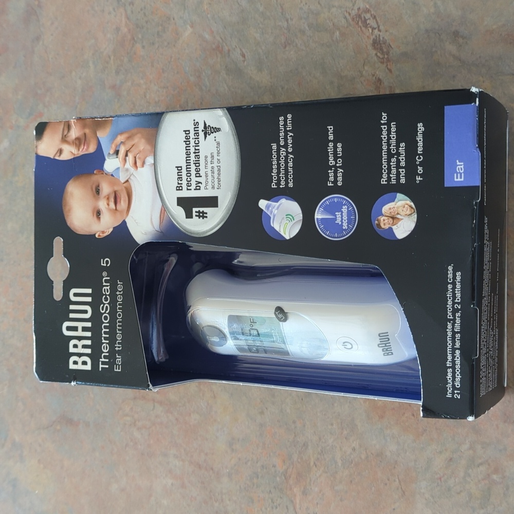Braun Thermoscan 5 Ear Thermometer NIB